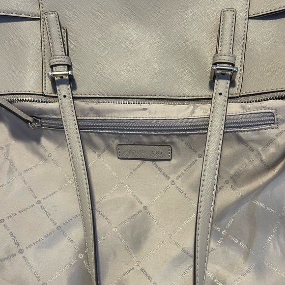 Micheal Kors - Picture 4 of 11